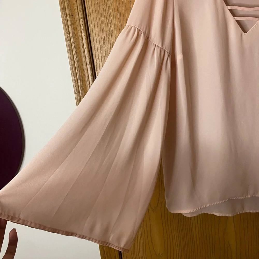 Pink Flowy Top - Picture 2 of 4